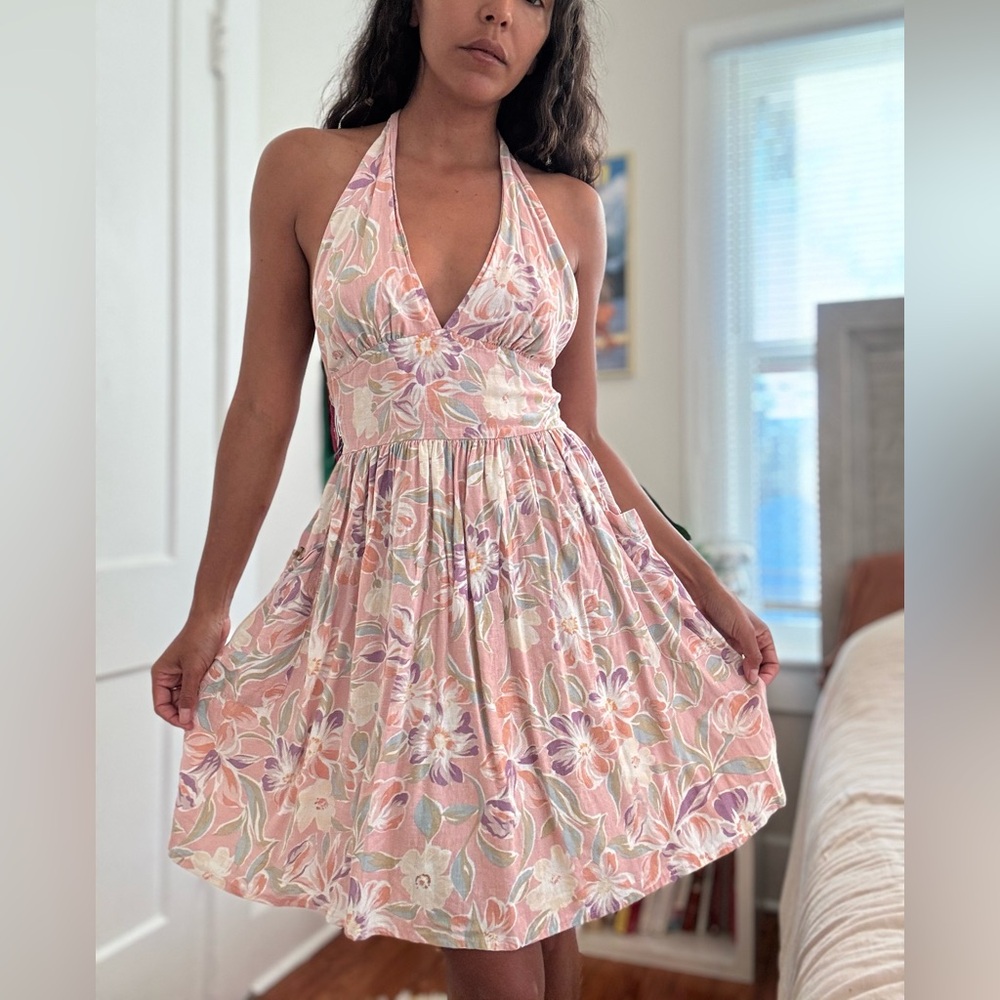 Linen Dress - Picture 3 of 10
